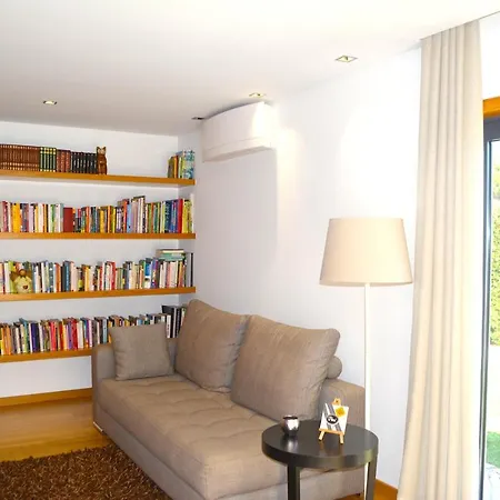 With 4 Bedrooms In With Private Pool Enclosed Garden And Wifi *
