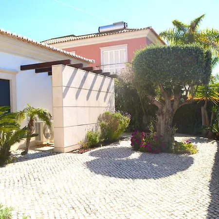 Villa With 4 Bedrooms In With Private Pool Enclosed Garden And Wifi *